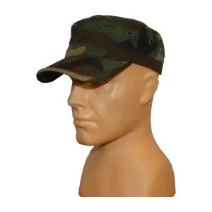 Czapka patrolowa z daszkiem Woodland M81