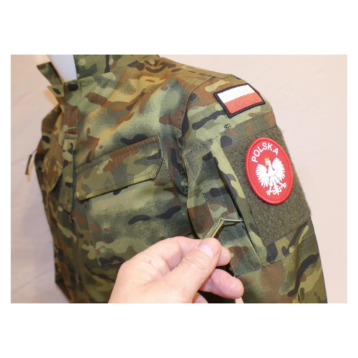 Mundur Polskiej Straży Granicznej w kamuflażu SG14.jpg